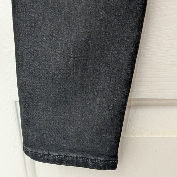 True Religion Women's Black Hallie  Mid Rise Super Skinny Jean Size 30 - Picture 14 of 14